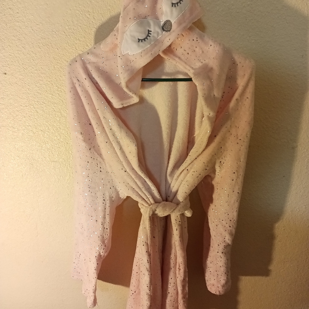 Pre teen robe